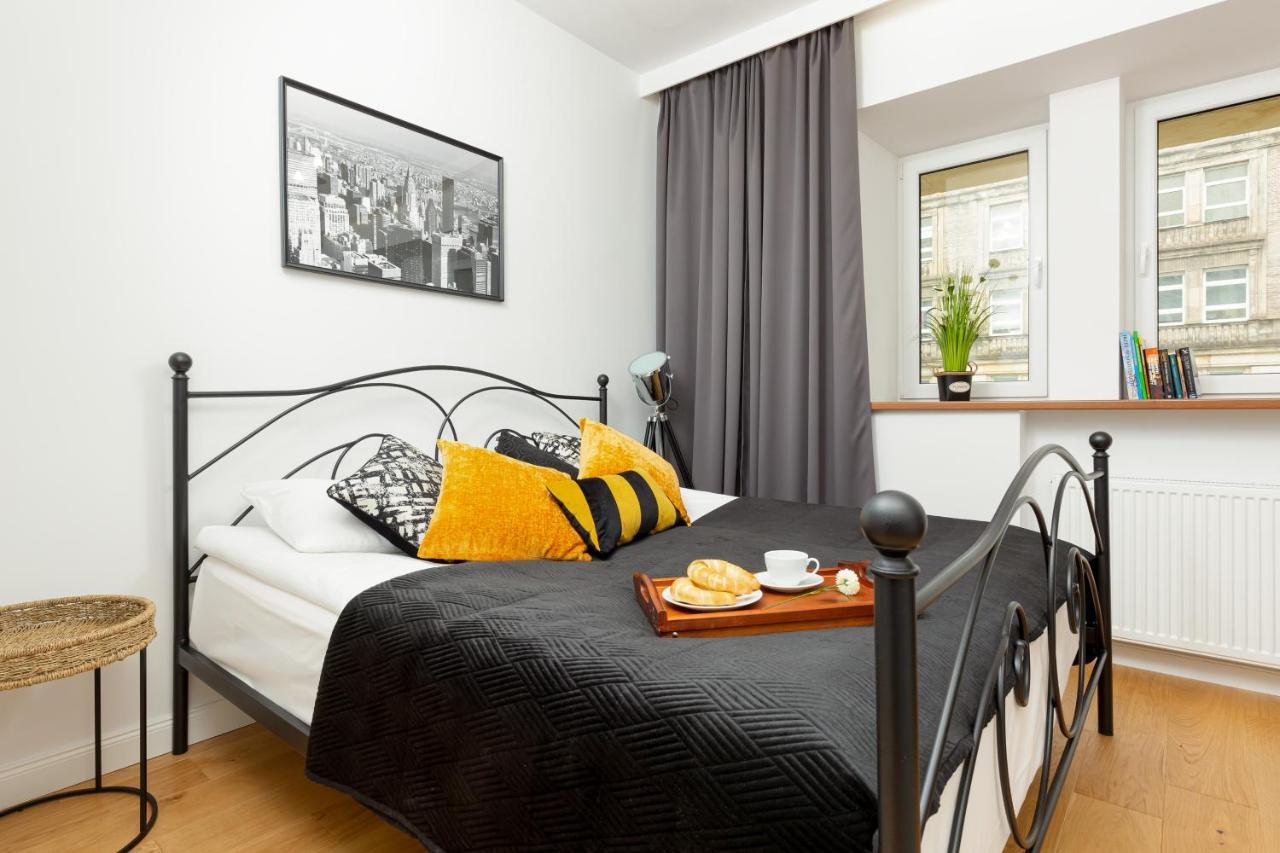 Central Studio Apartment Marszalkowska By Renters Varsóvia Exterior foto